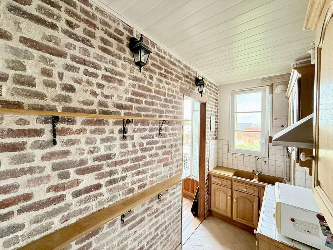 Appartement à HOUILLES