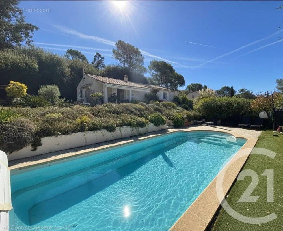 Maison à BIOT