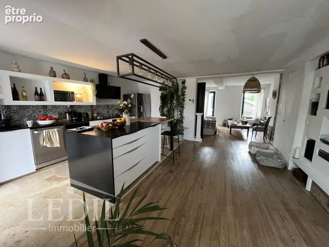 Photo Maison à Caussens au prix de 335 500€