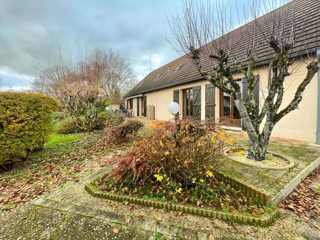 Maison à CHATILLON-COLIGNY