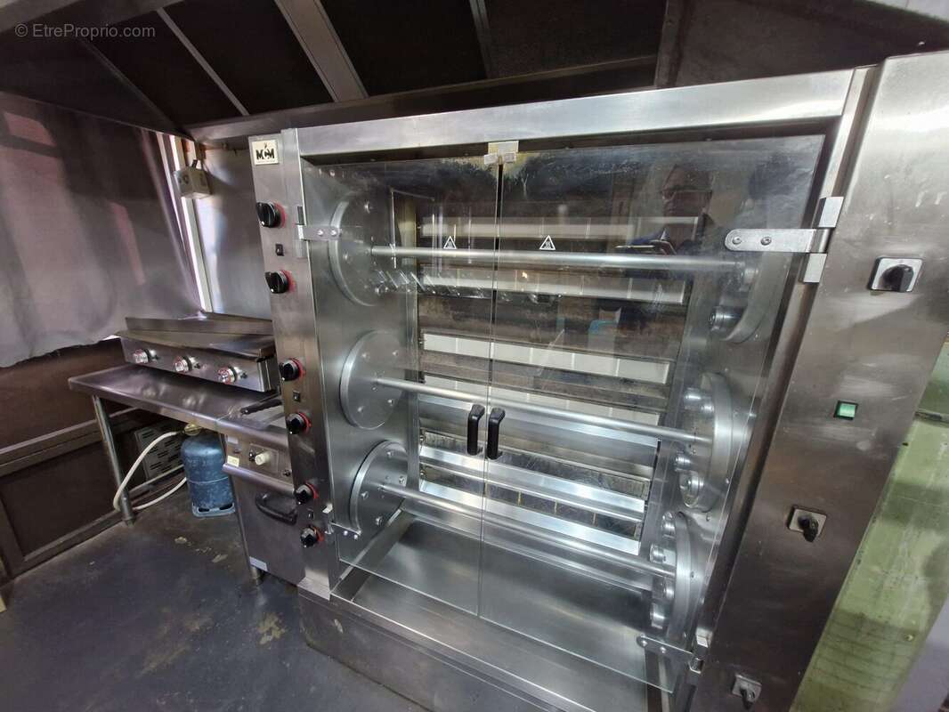 Autre à BESSE-ET-SAINT-ANASTAISE