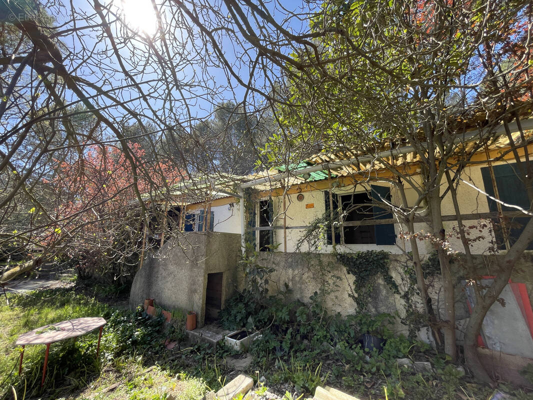 Maison à ROQUEFORT-LA-BEDOULE