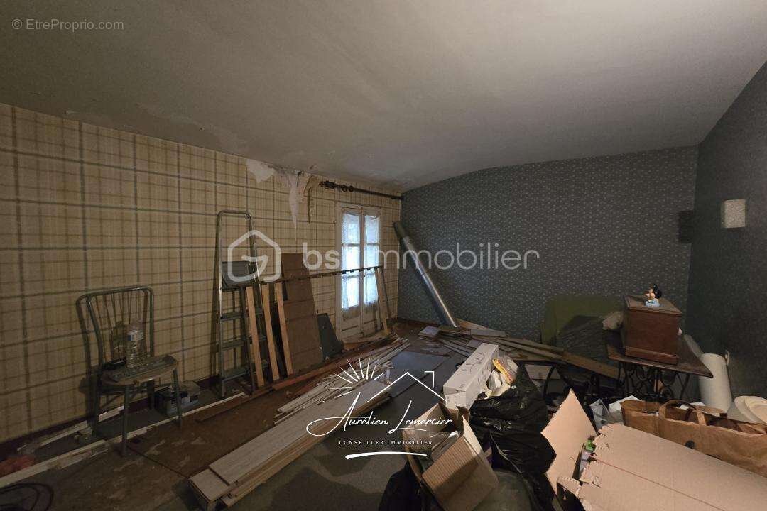 Maison à ESPONDEILHAN