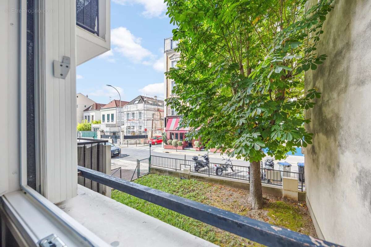 Appartement à BOIS-COLOMBES