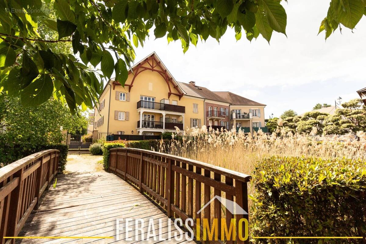 Appartement à VAUREAL