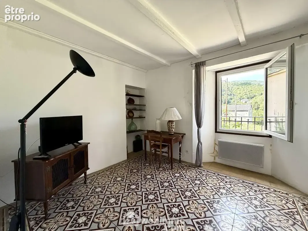 Chambre ou bureau (10 m2)