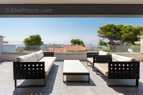 Maison à CARRY-LE-ROUET