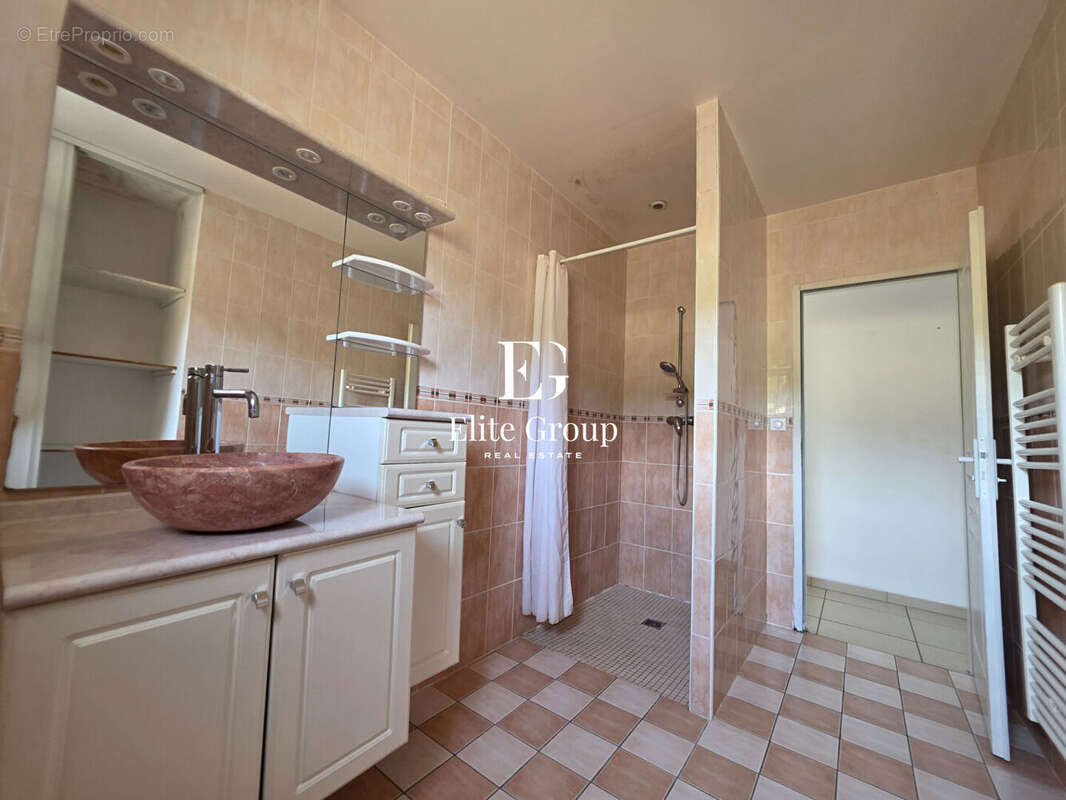 À VENDRE Maison de plain pied à Sagelat 4 pièces 116.50 m2 - photo 9