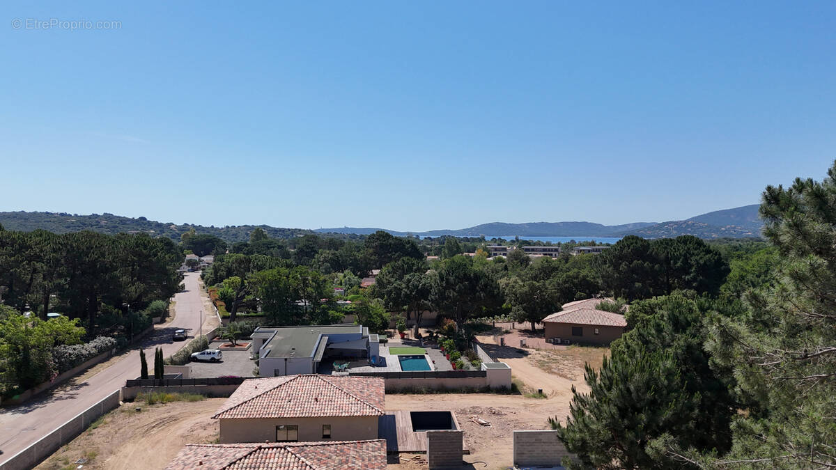 Villa trois chambres avec piscine à proximité de la plage - photo 2