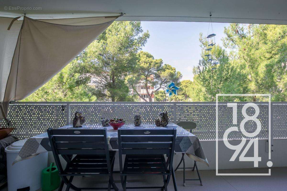 Appartement à MARSEILLE-9E