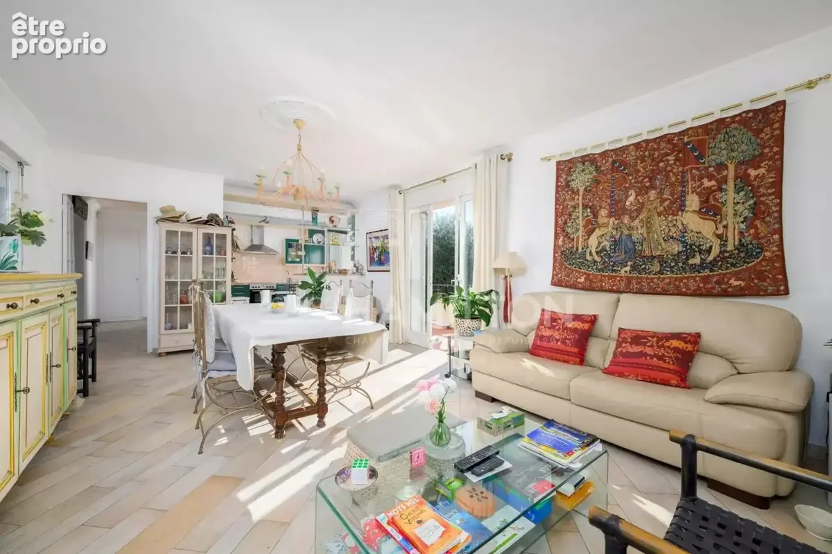 Maison de charme avec piscine à proximité de Valbonne - photo 9