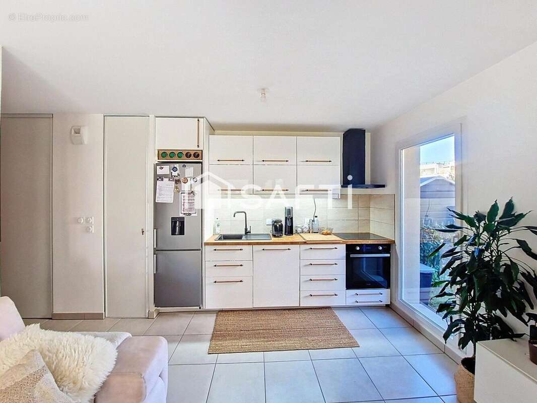 Photo 5 - Appartement à LE PUY-SAINTE-REPARADE