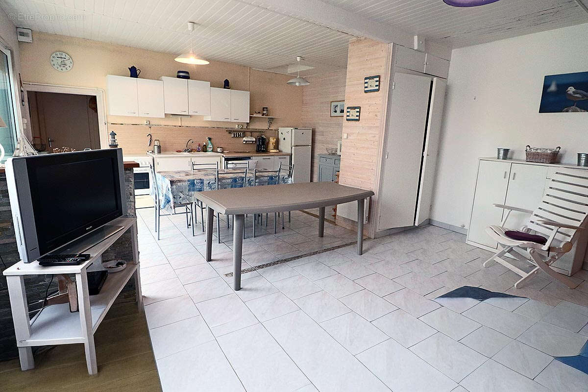 Maison à SAINT-GEORGES-DE-DIDONNE