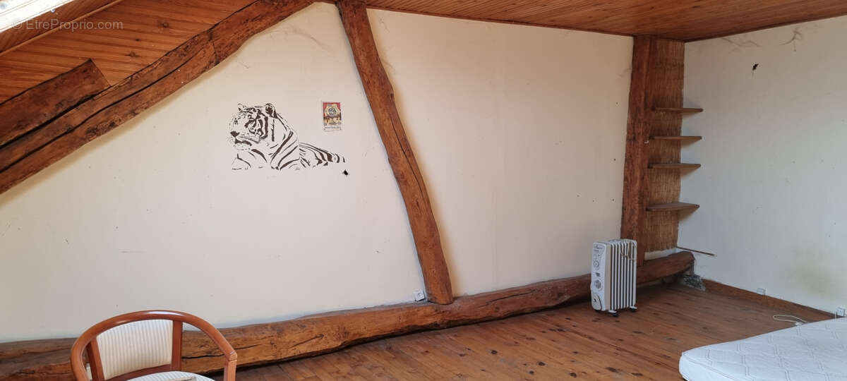 Maison à SAINT-JEAN-DE-LA-PORTE