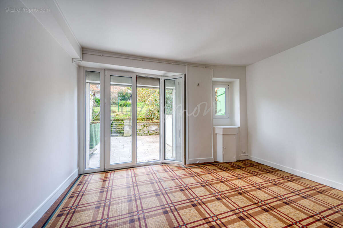 Maison à LE PORT-MARLY