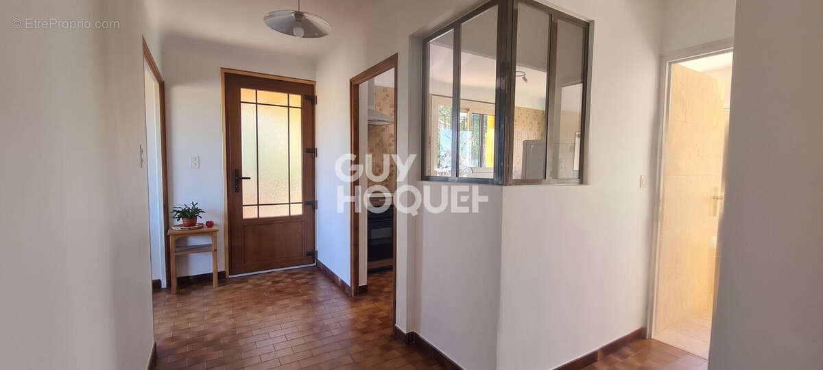 Villa  de plain-pied -  Vue imprenable -  Caumont sur Durance - photo 9