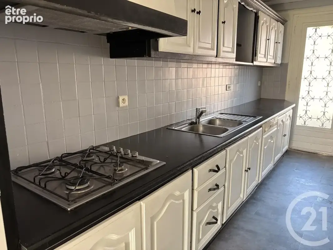 Maison 5 pièces 113 m² à vendre à Orthez (64300) - photo 4