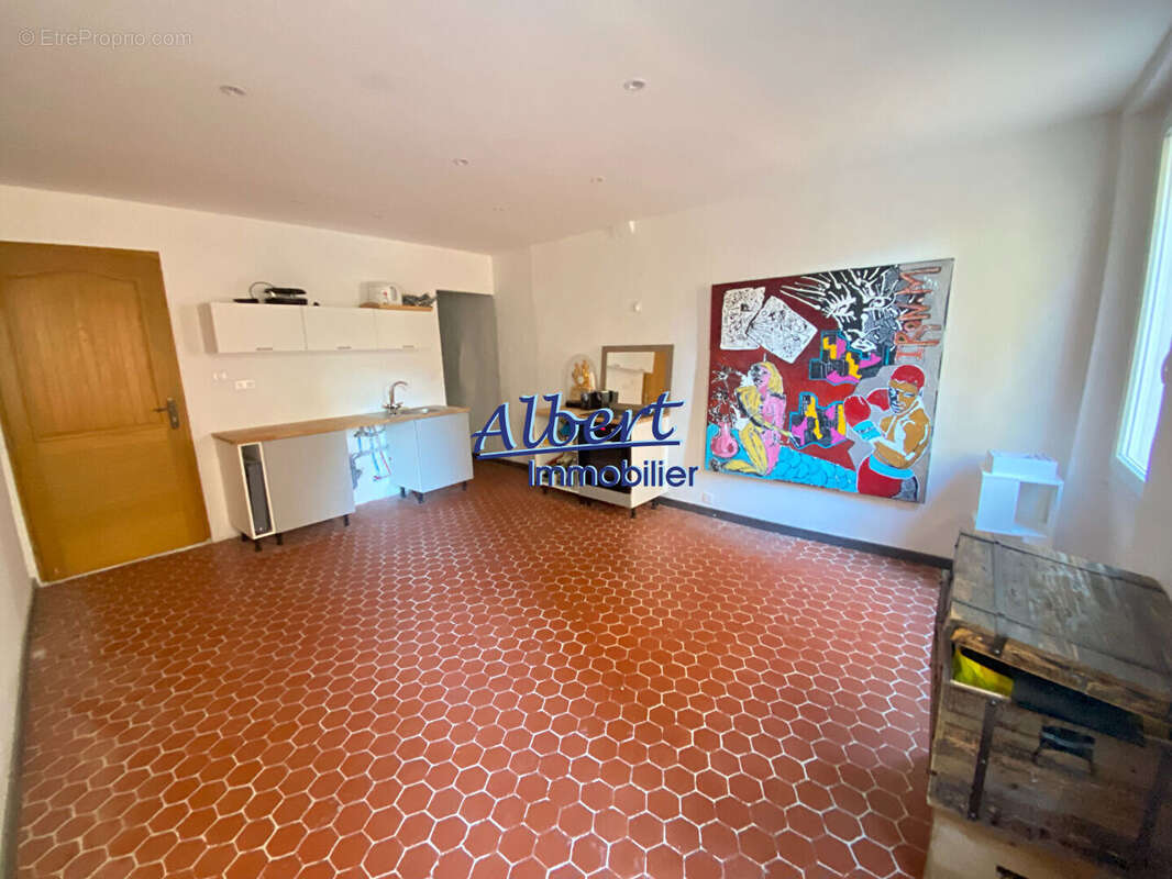 Appartement à OLLIOULES