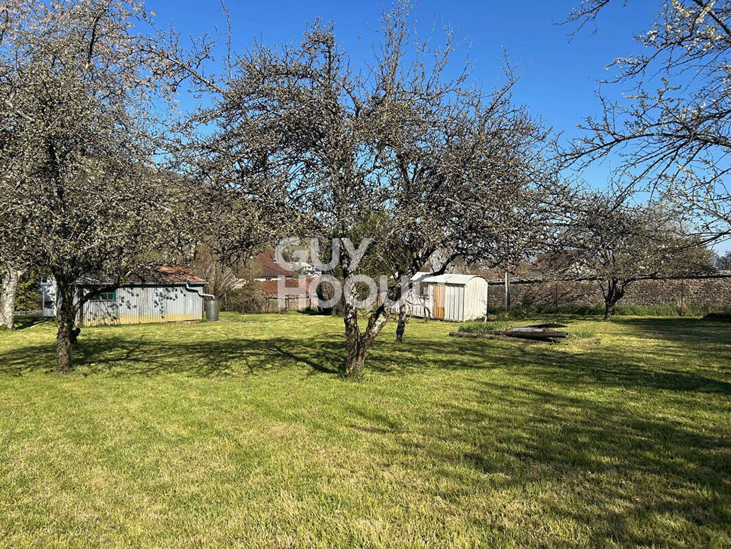 Terrain à ECHENOZ-LA-MELINE