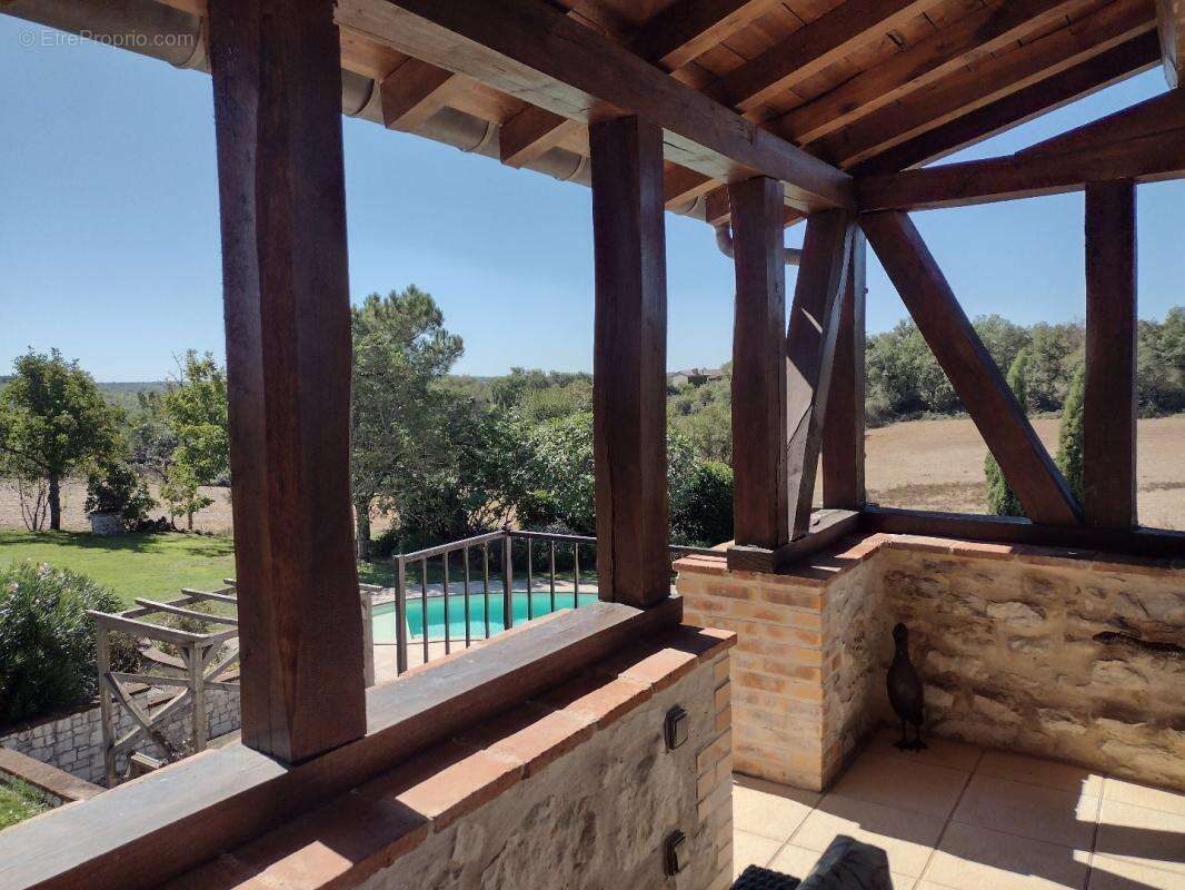 Maison à CASTELNAU-DE-MONTMIRAL