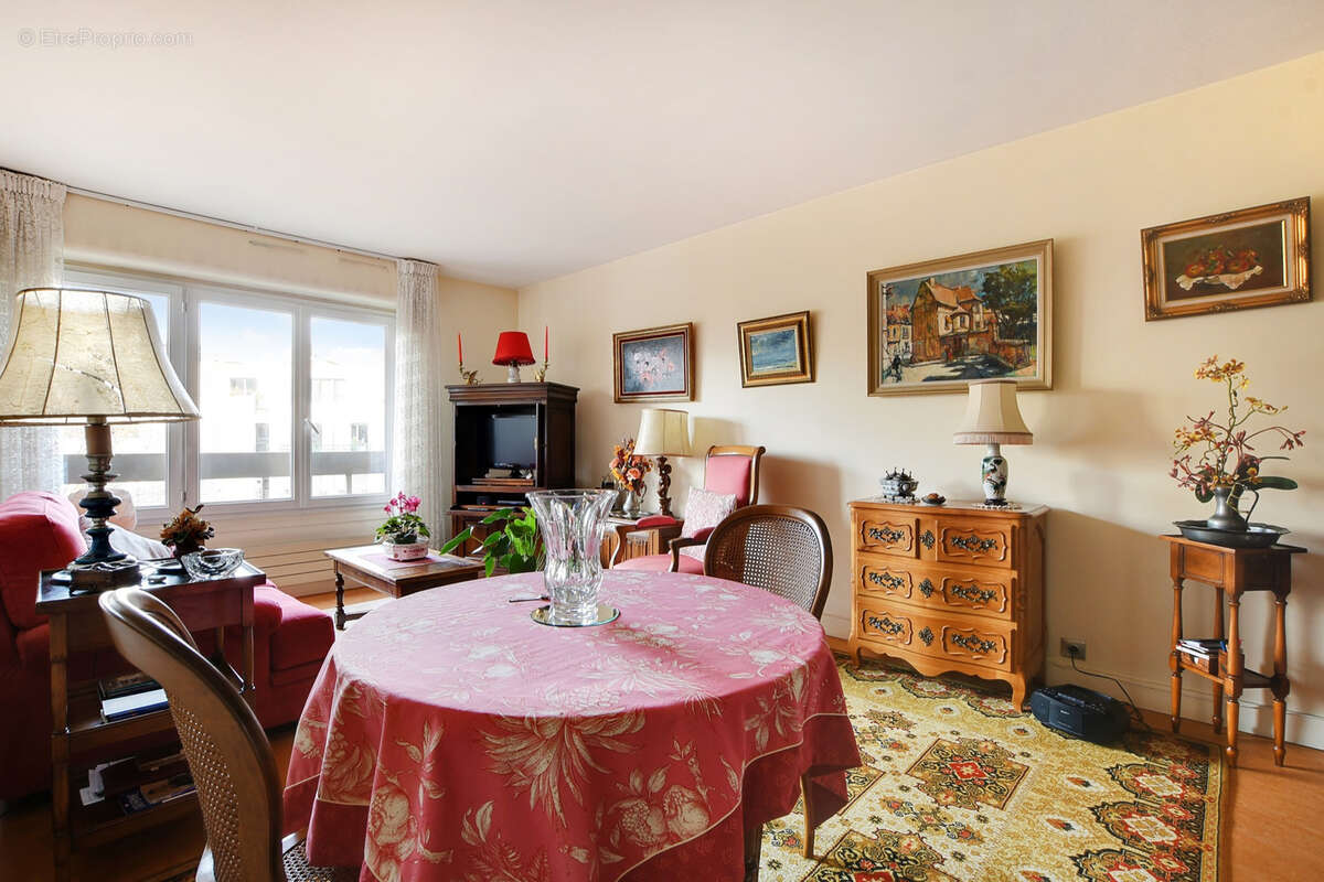 Appartement à PARIS-13E