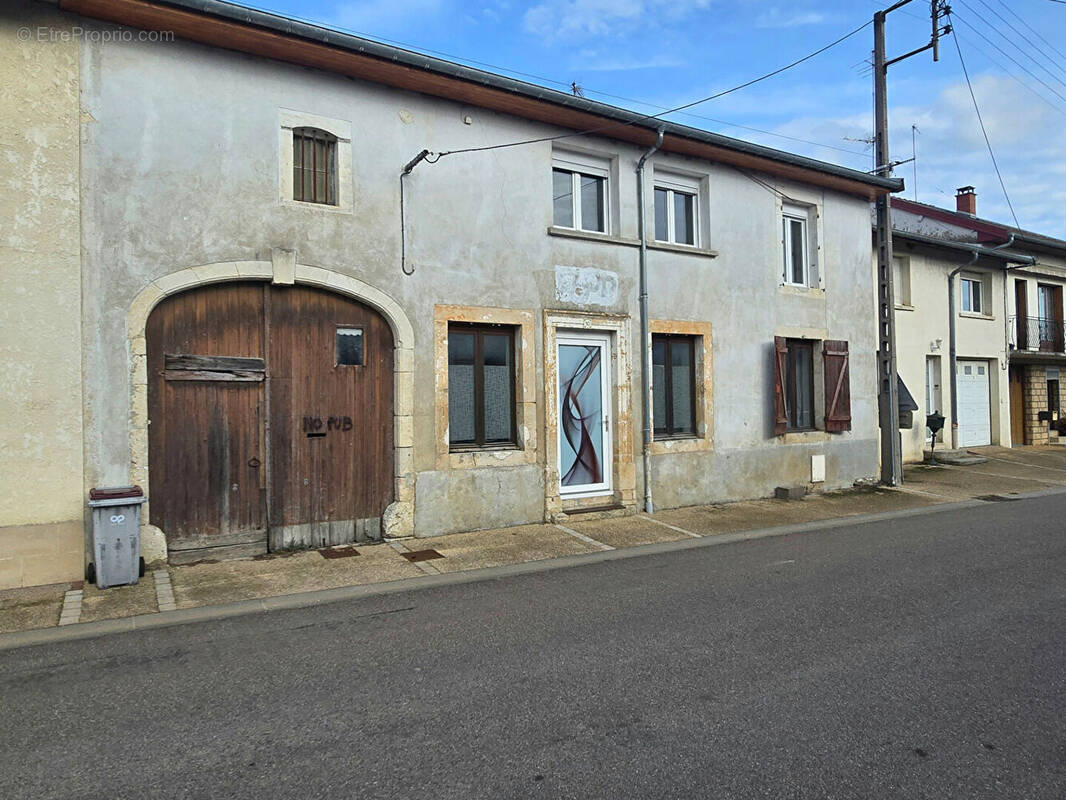 Maison à NANCOIS-SUR-ORNAIN