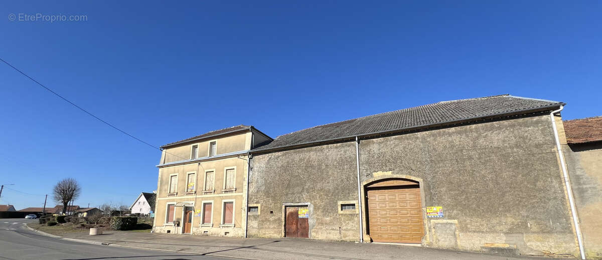 Maison à VILLERS-LA-CHEVRE