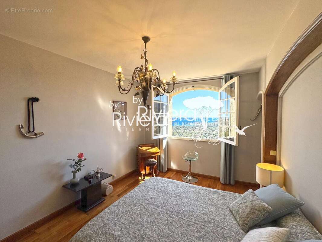 Maison à CAVALAIRE-SUR-MER