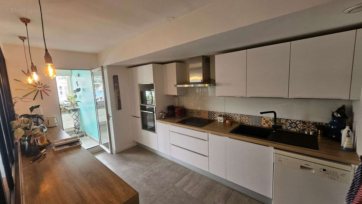 Appartement à SAINT-DENIS