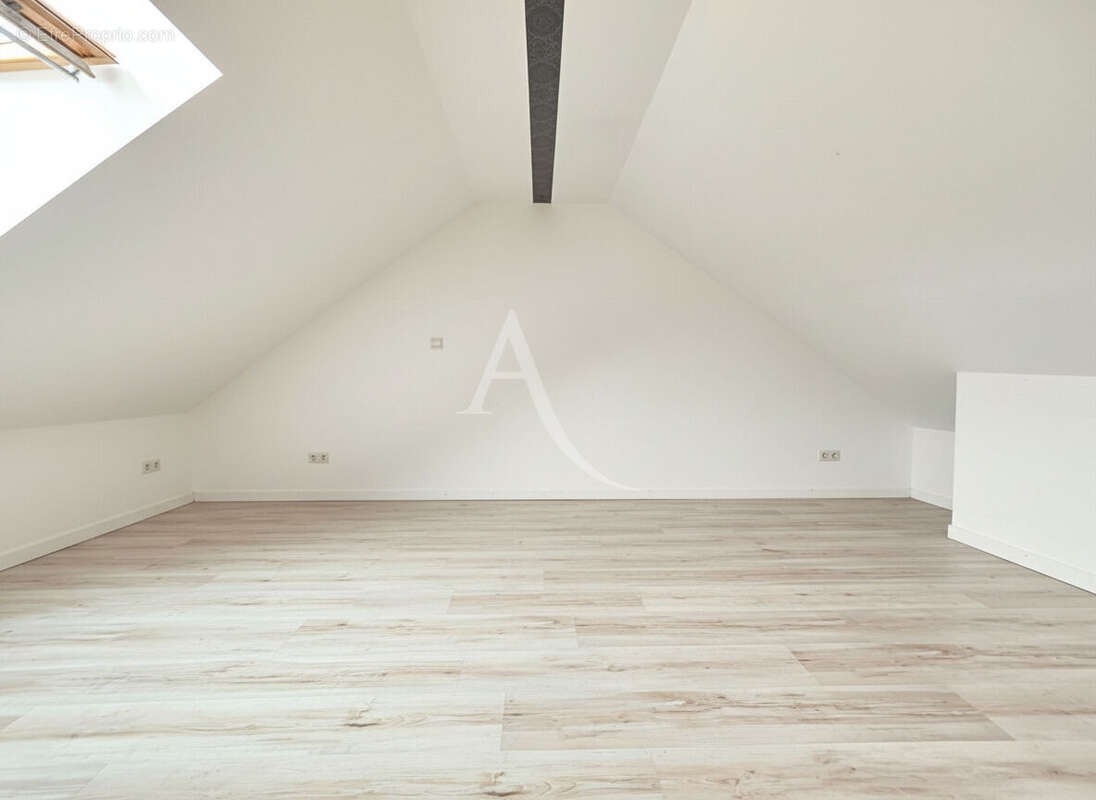 Maison à ARMENTIERES-EN-BRIE