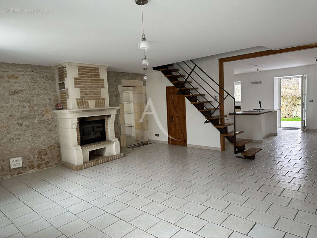 Maison à BREUIL-MAGNE