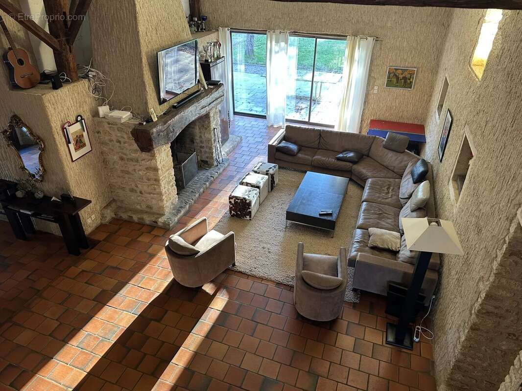 Maison à LA FERRIERE-AIROUX