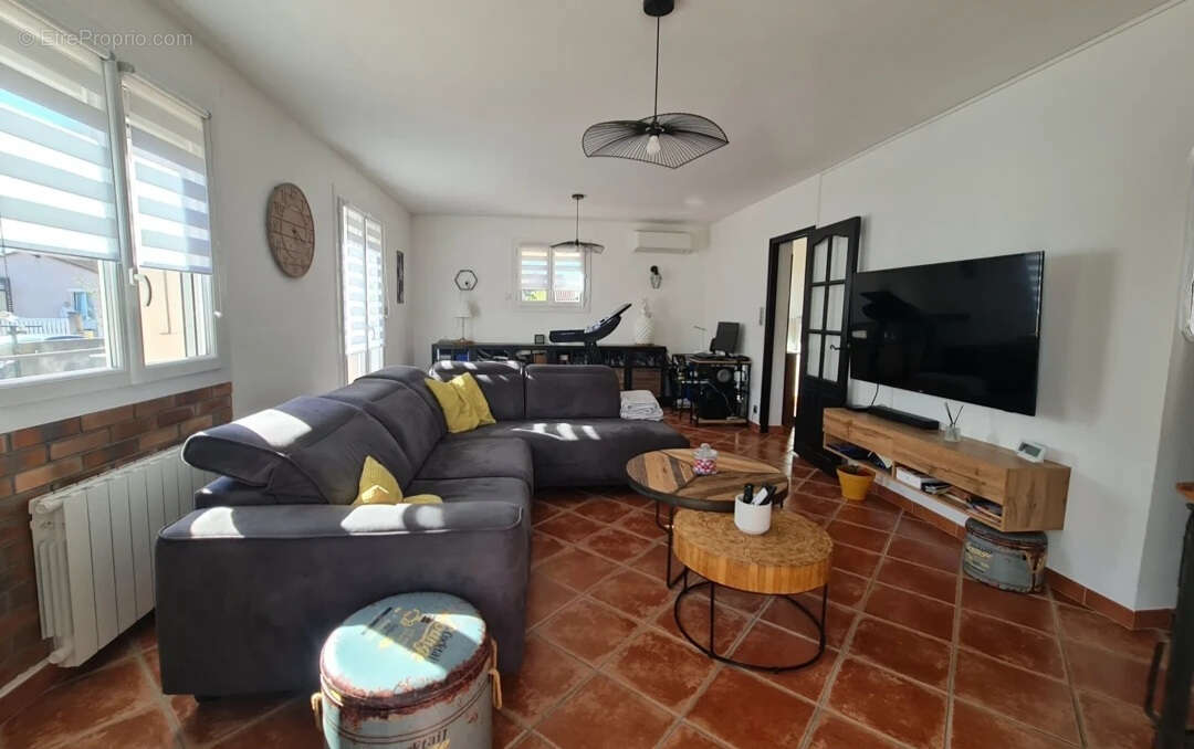 Maison à SAINT-PRIVAT-DES-VIEUX