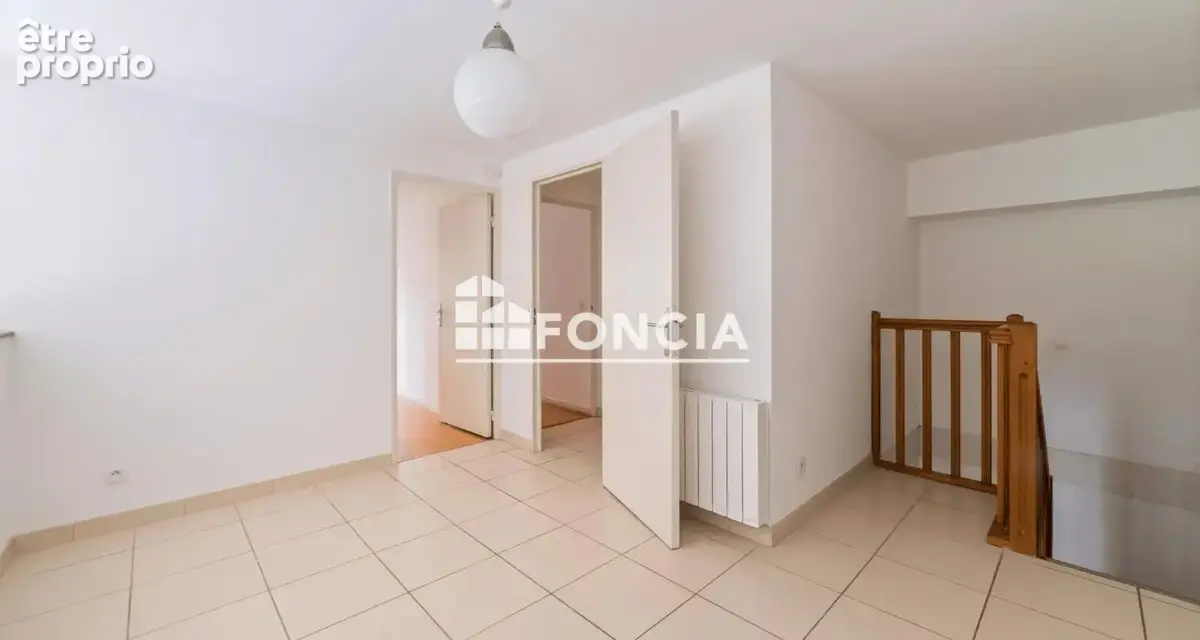 Appartement en Duplex, 3 chambres, Garage - Résidence récente - photo 4