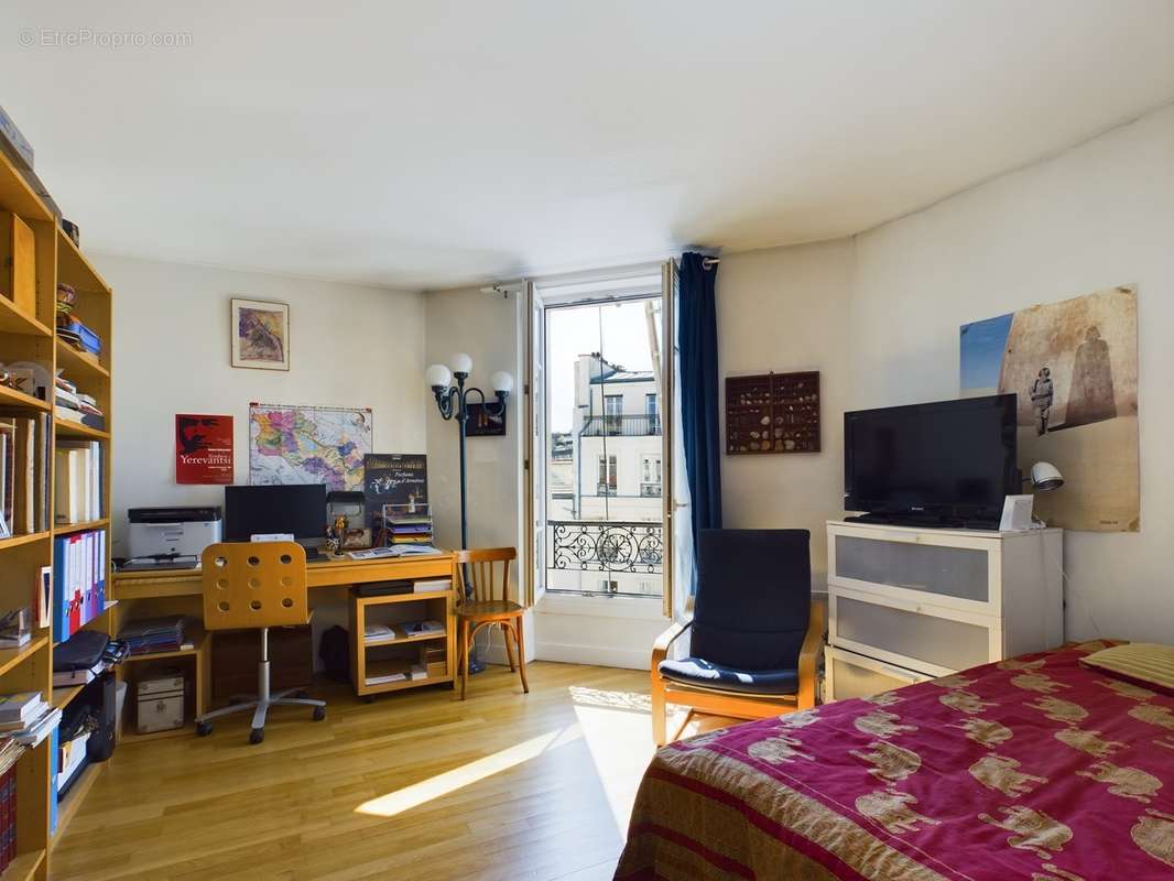 A quelques pas du coeur de Vincennes, beau duplex 5P de 115m2.  - photo 5