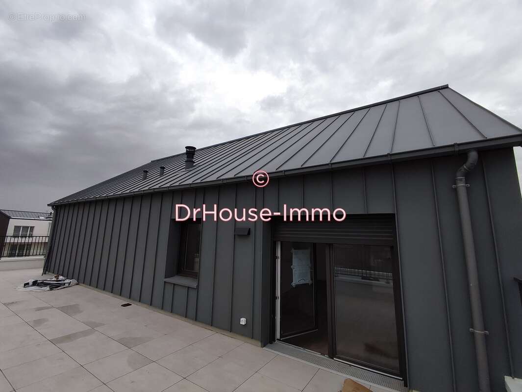 Appartement à MONDEVILLE