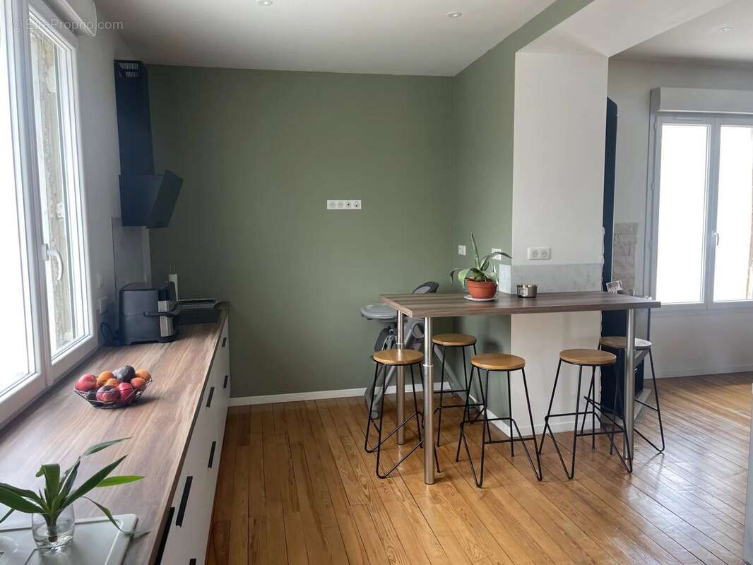 GRANDE MAISON sur un parc de 1500m2. - photo 2