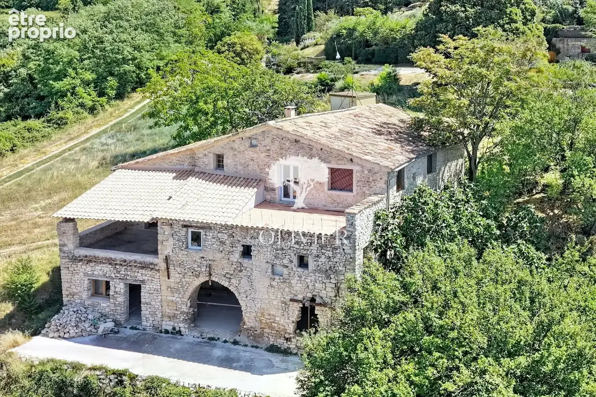 Maison 6 pièces 95 m² à vendre à Caseneuve (84750) - photo 6