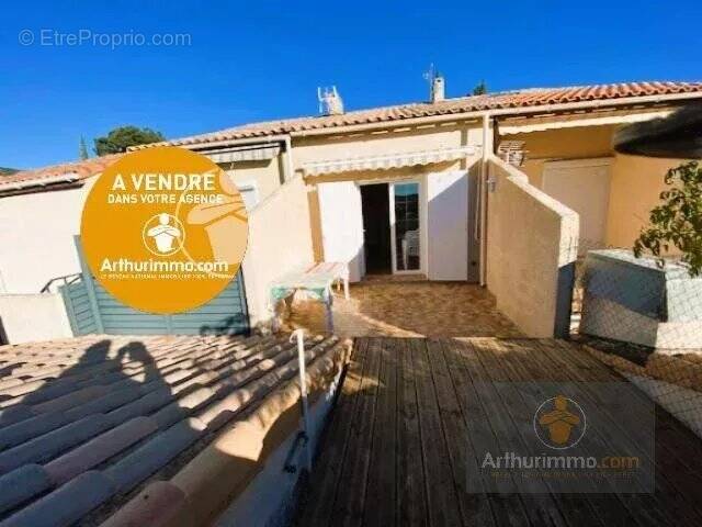 Appartement à BORMES-LES-MIMOSAS