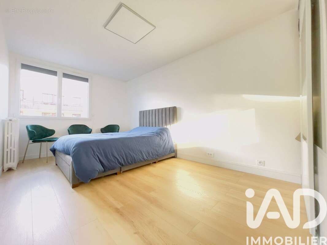 Photo 5 - Appartement à COURBEVOIE