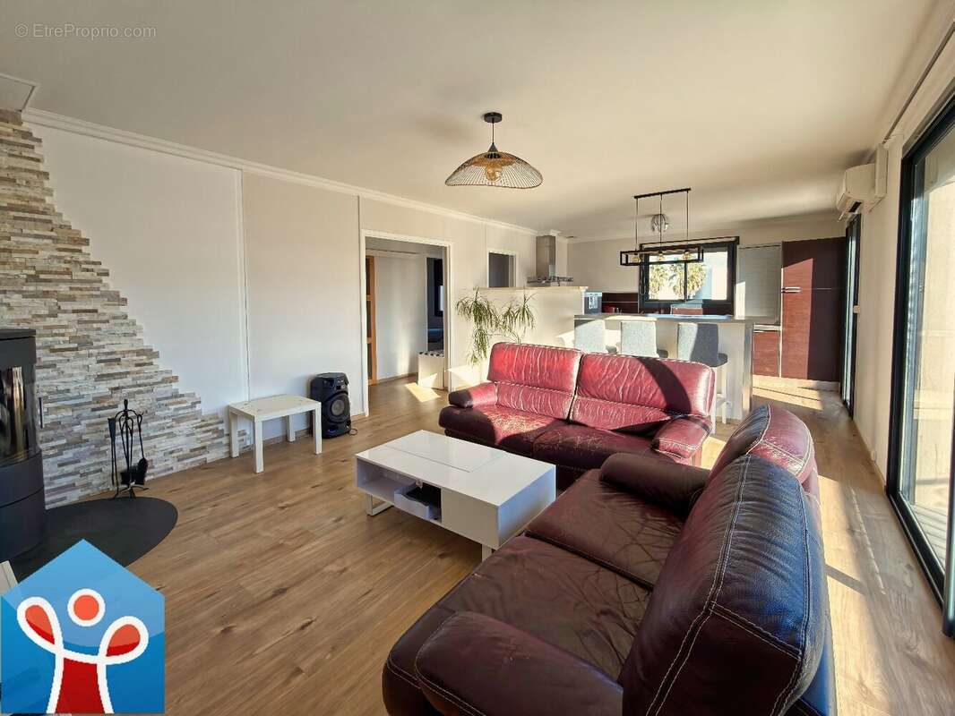 Maison à VILLENEUVE-LES-BEZIERS