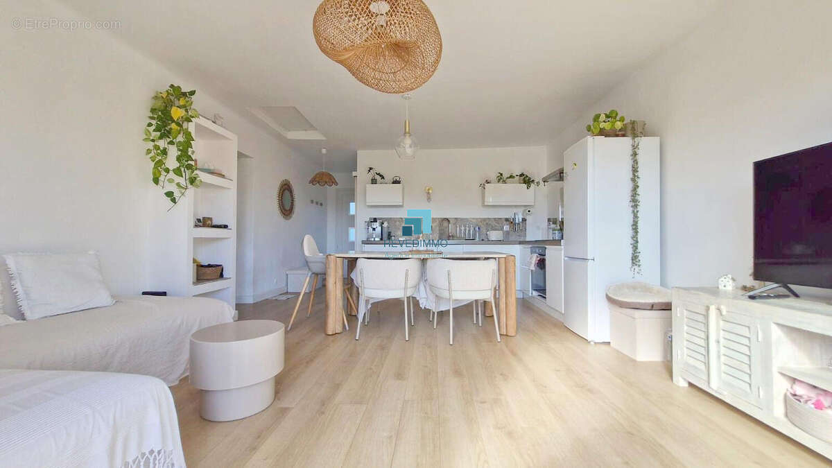 Appartement à FREJUS