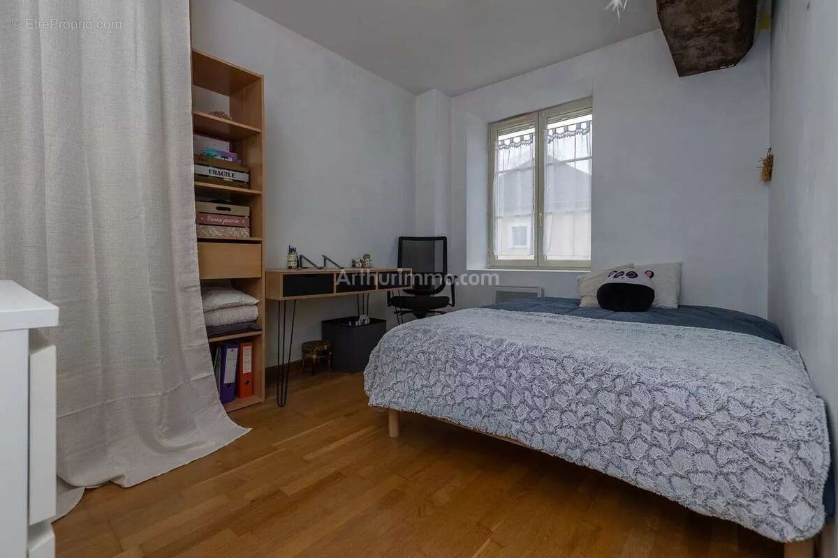 Appartement à DOLOMIEU