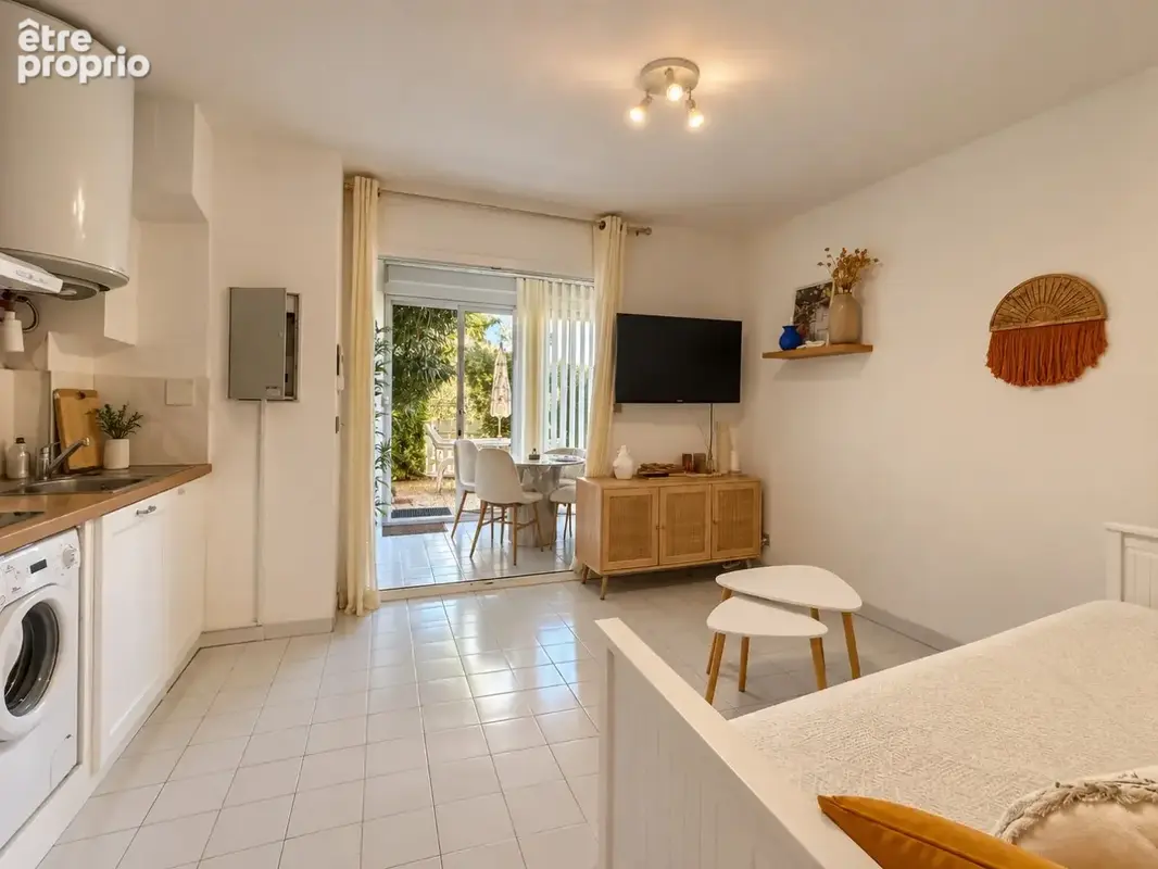 Le cap d'agde - richelieu  coup de cur pour ce t2 en rez-de-jardin avec 2 terrasses et parking privatif - photo 2