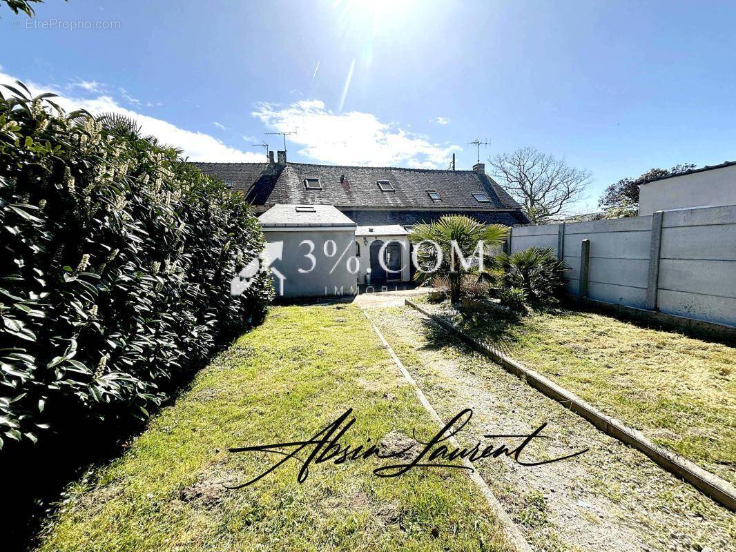 Maison à SAINT-LYPHARD