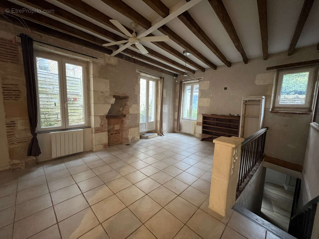 Maison à MENETREOL-SOUS-SANCERRE