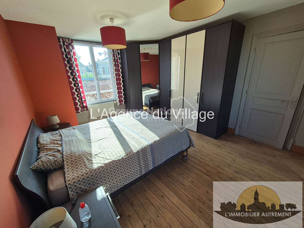 Maison à SAINTE-GENEVIEVE