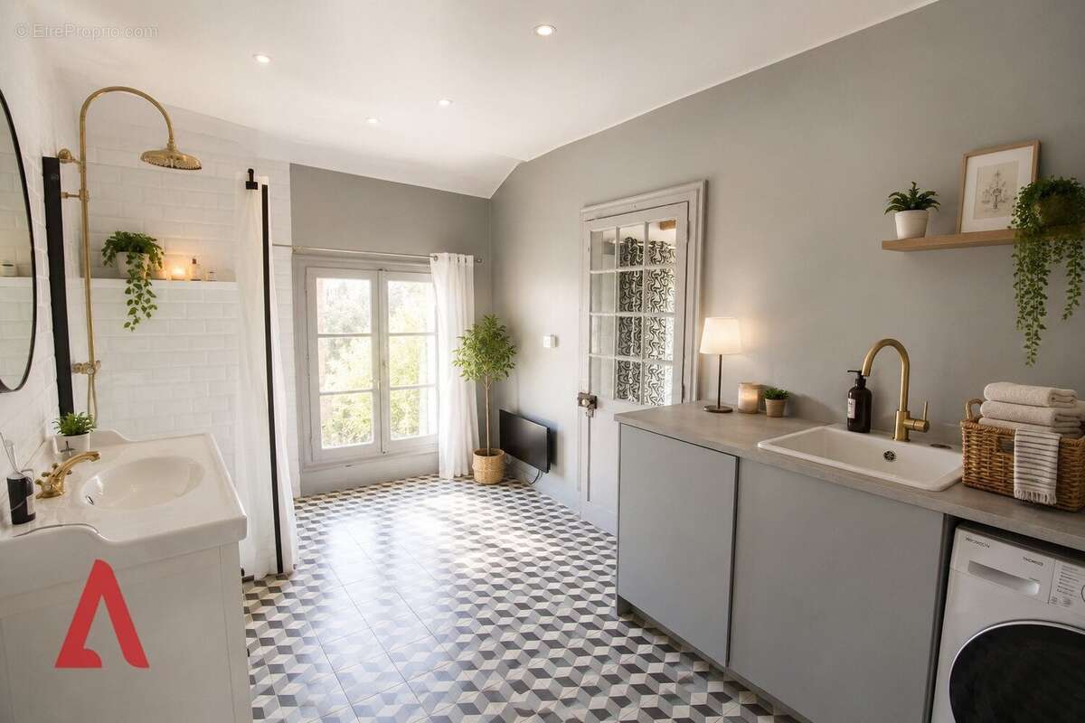 Belle maison de caractère au cur de Magalas  4 chambres, superbe terrasse couverte avec vue  149 000  - photo 8