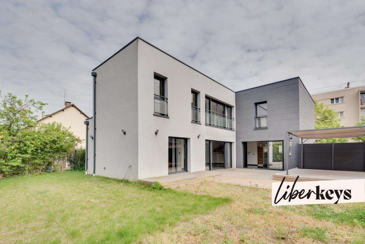 Maison à CRETEIL