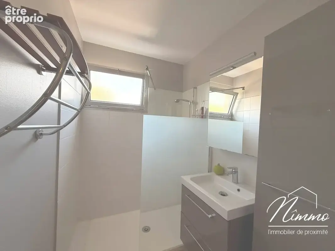 Exclusivite nimes jean jaures sud appartement t2 bis terrasse parking prive - photo 8